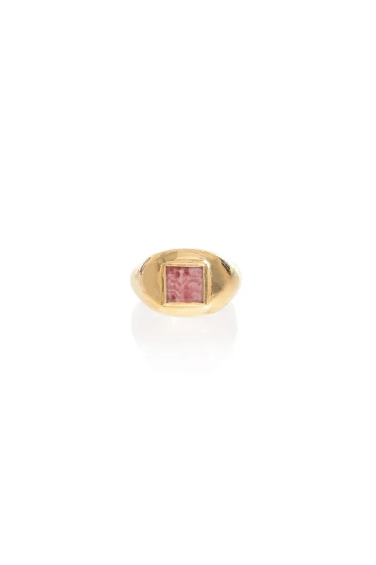 Grab Your Favorite Jewelry At The Lowest Prices Medium Ring in 18k Gold & Pink Marble Stone