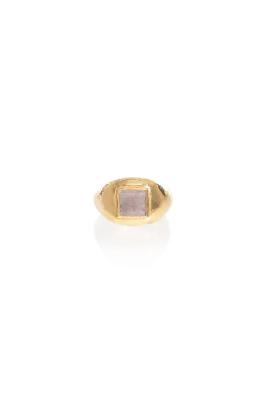 Elegant Jewelry, Exclusive Prices – Shop Now Medium Ring in 18k Gold & Rose Quartz Stone