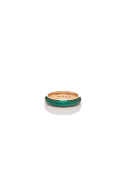 Chic And Stylish Jewelry At Exclusive Prices Vitreous Green Enamel & 18K Gold Ring