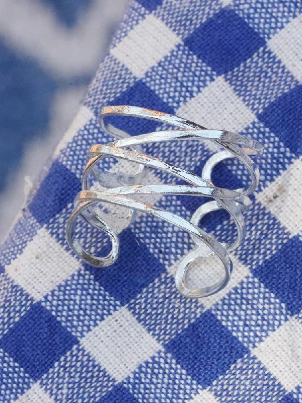 Must-Have Jewelry At Unbelievable Discounts Wind And Water Ring - Silver