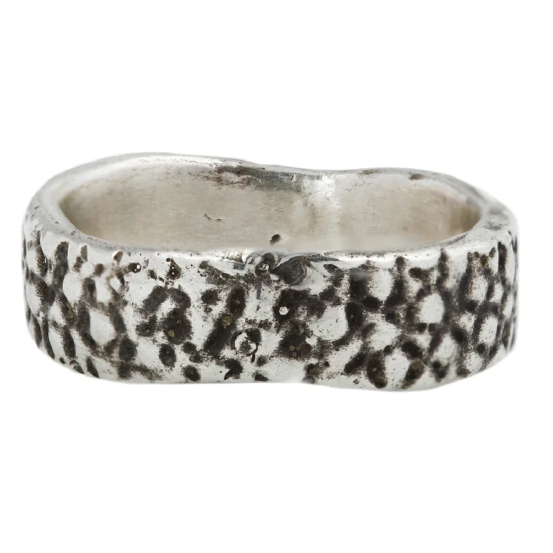 Your Dream Jewelry At Dream Prices – Shop Now Silver Stingray Band