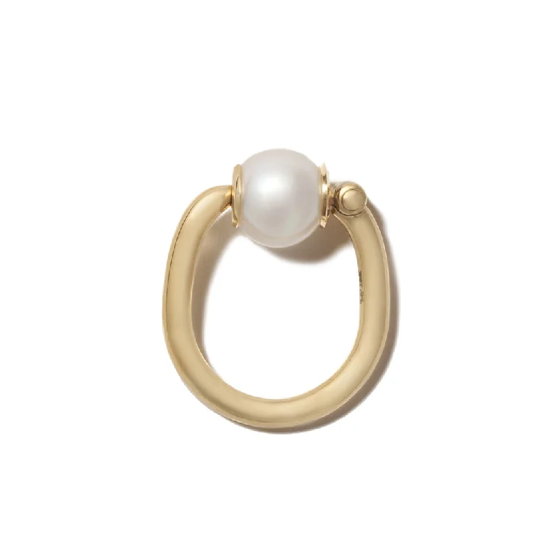 Don't Miss Out On Jaw-Dropping Jewelry Discounts Marla Aaron 18K Gold Pearl Trundle Lock Ring