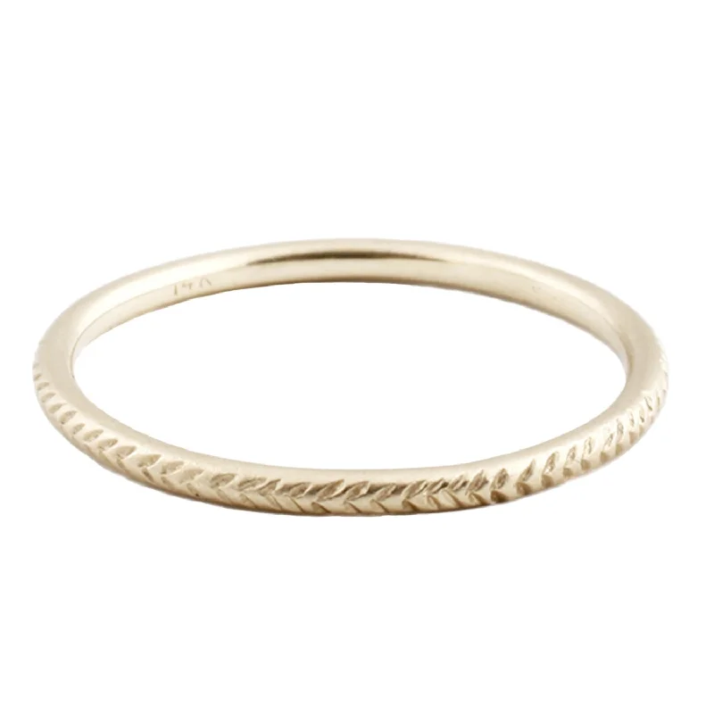 Huge Savings On Premium Jewelry Styles Gold Feather Band