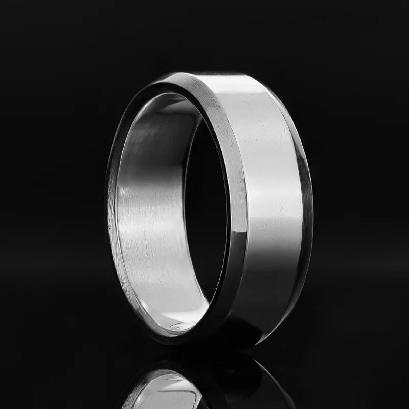 Breathtaking Jewelry, Breathtaking Prices 8mm Beveled Sterling Silver Ring