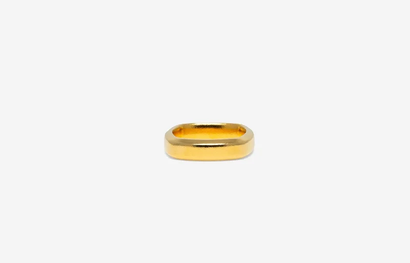 High-End Sparkle, Low-End Prices – Shop Now IX Core Gold Plated Ring