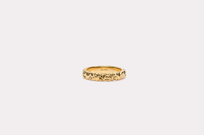 Glamorous Jewelry, Glamorous Deals – Shop Now IX Crunchy Class Gold Plated Ring