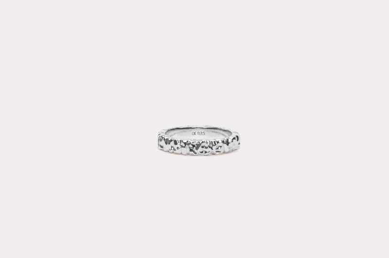 The Perfect Jewelry Piece At The Perfect Discount IX Crunchy Class Silver Ring