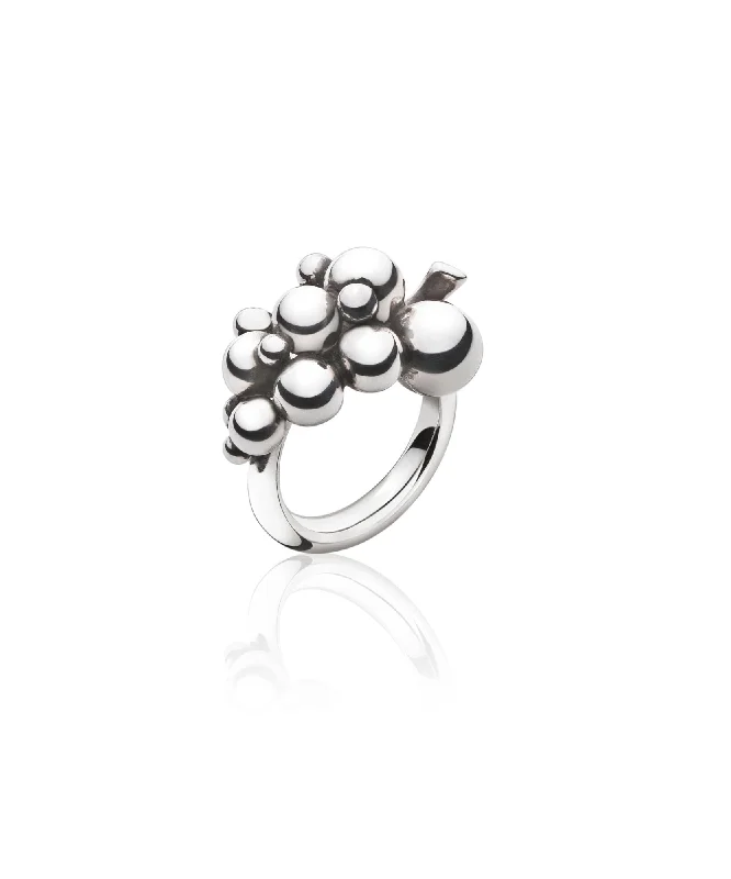 Shop Dazzling Jewelry At The Best Prices Small Moonlight Grapes Silver Ring