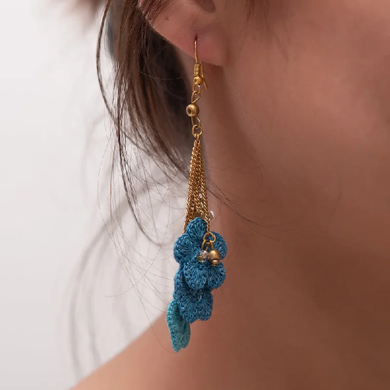 Samoolam Handmade Crochet Swing Earrings ~ Blue Ombre