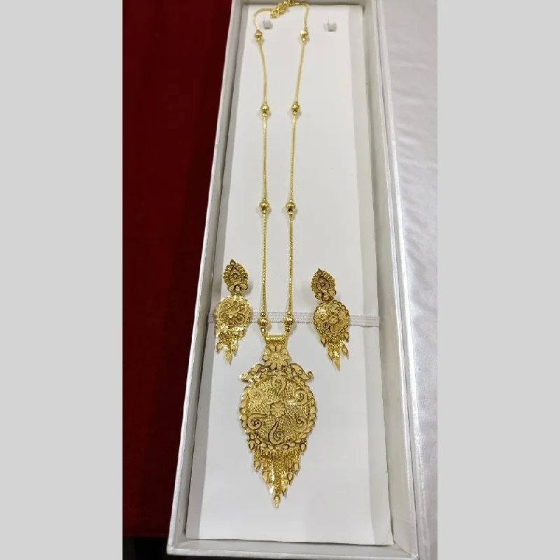 Unbeatable Offers On Luxury And Everyday Jewelry Pari Art Jewellery Forming Long Necklace Set