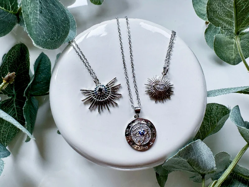 Elevate Your Jewelry Collection With Limited-Time Savings Silver Evil Eye Necklace