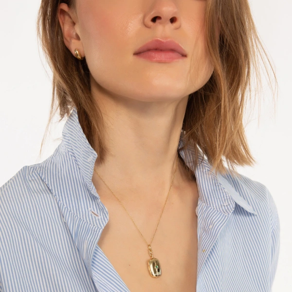 Necklaces: The Graceful Embellishments for Every Occasion