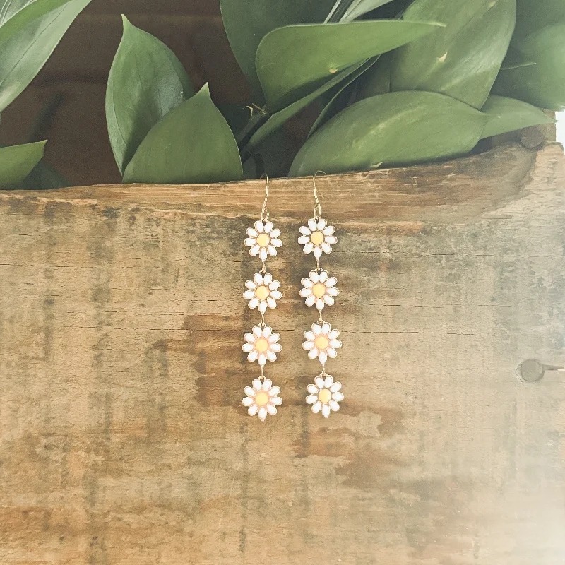 Make Your Outfit Shine With Discounted Jewelry Beautiful Gold Daisy Earrings