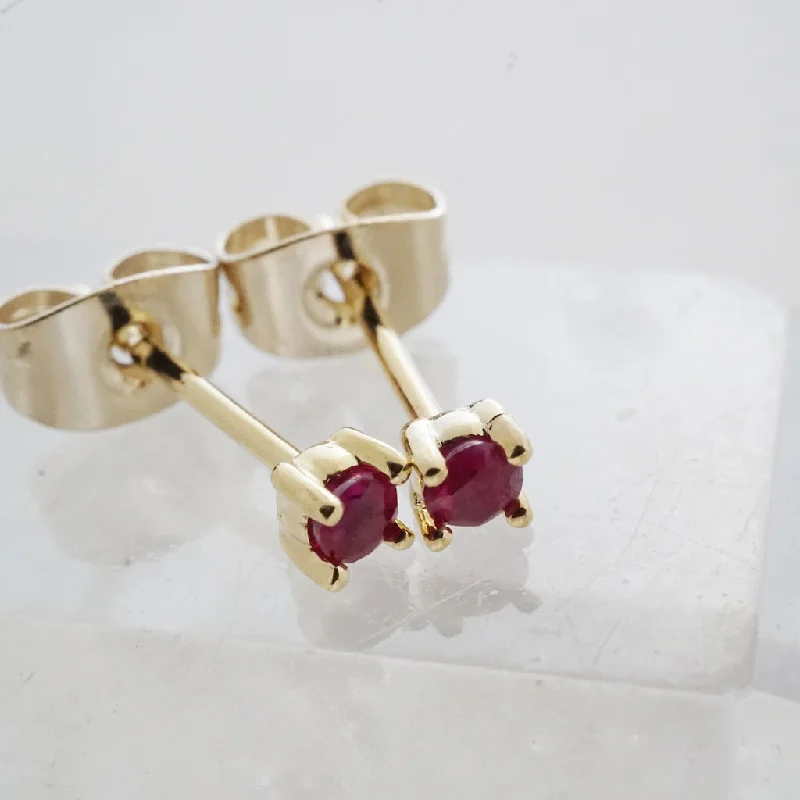 Save On Luxury Jewelry Pieces – Limited-Time Offers Tiny Birthstone Studs