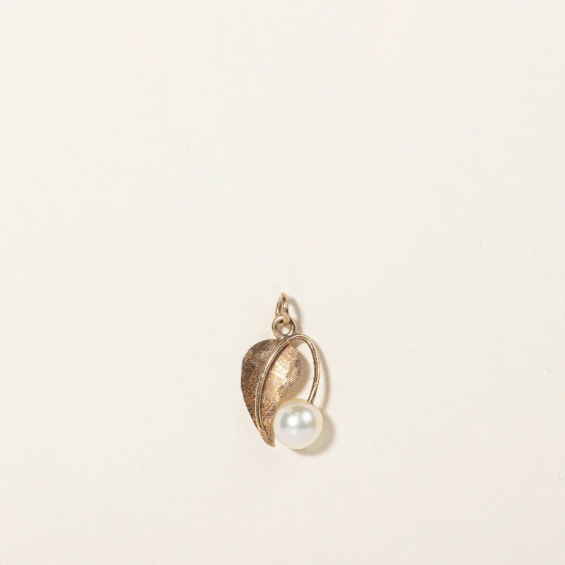 Timeless Jewelry, Timeless Savings – Don't Wait Pearl Leaf Pendant