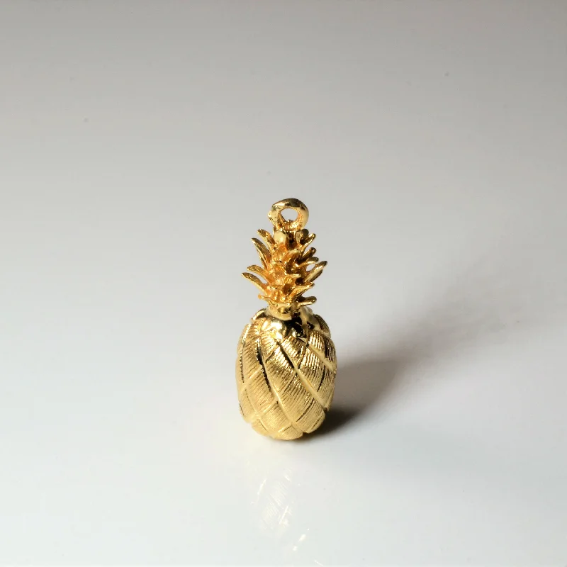 Stunning Statement Jewelry, Unbeatable Discounts Yellow Gold Pineapple Pendant |