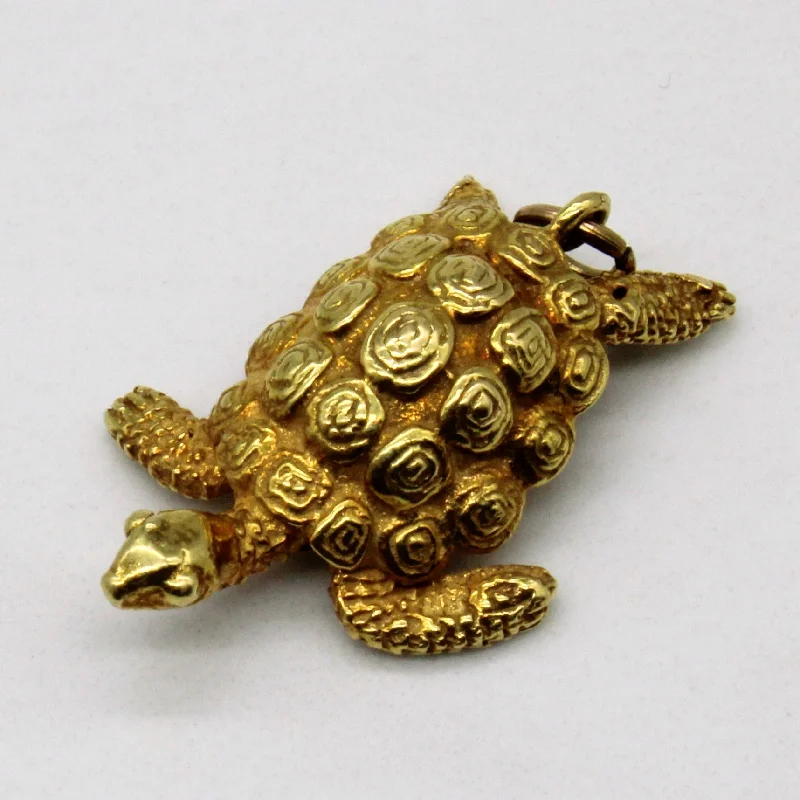 Eco-Friendly Sustainable Jewelry For Conscious Buyers Yellow Gold Turtle Pendant |